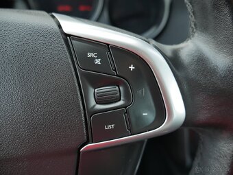 Citroën C4 1.4 i ,  70 kW benzín, 2011 - 8