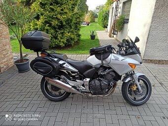 Honda CBF 600S - 8