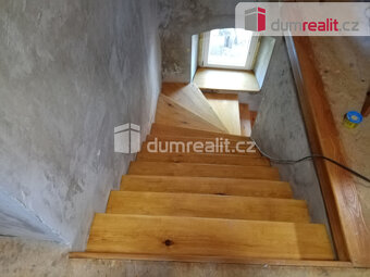 Prodej vícegeneračního rodinného domu v Ovesné, Benešov nad - 8