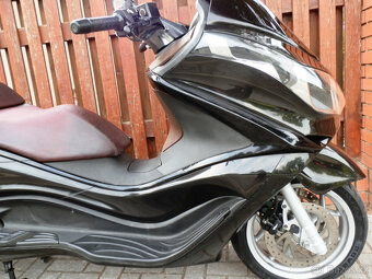 Piaggio X10 350 - 8