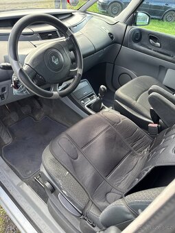 Renault Espace 2.0 dCi127KW - 8