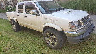 Nissan Navara pickup D22 4x4 - 8