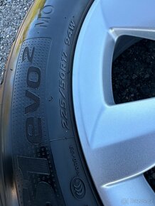 MERCEDES C-CLASS ORIGINÁLNÍ LETNÍ SADA 5x112 - 8