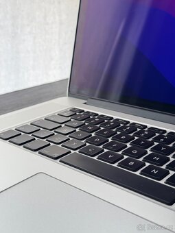 Macbook Pro 15(velká verze),Nová baterie,Nové reproduktory - 8