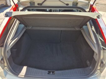 Ford Focus 1,6i 16v Trend - 8