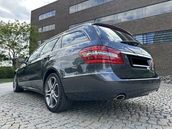 Mercedes-Benz Třídy E, 300 CDI Avantgarde, Webasto - 8