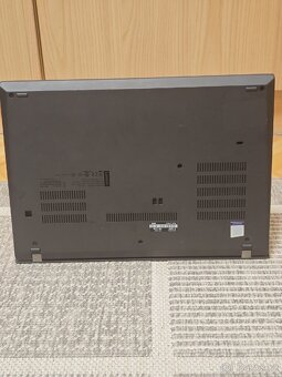 Lenovo ThinkPad T495 AMD Ryzen 5 - 8