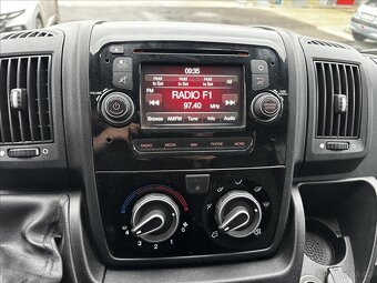 Fiat Ducato 2,3 9míst+plošina,nezáv.topení (2015) - 8