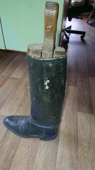 Stare jezdecke holinky - 8