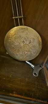 Krásné gravírované Staré hodiny - 8