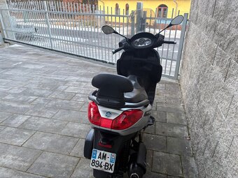 Piaggio x7 125 2008 - 8