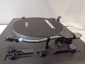 GRAMO Medion MD83821, poloautomat, USB, SD, stroboscop - 8