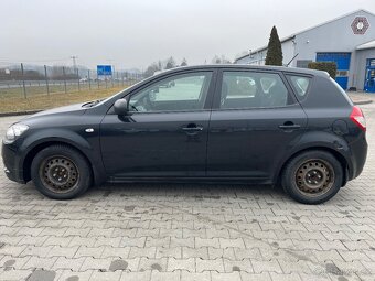 Kia Ceed 1.6 CRDI - 8
