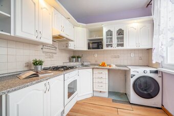 Prodej bytu 3+1+L, 80 m2, Krupka - Karla Čapka - 8