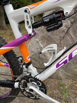 SCOTT CONTESSA SPARK RC CARBON RÁM M KOLA 26” - 8