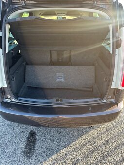ŠKODA ROOMSTER 1.4-16V-TAŽNE ZAŘ.-KLIMATRONIC - 8