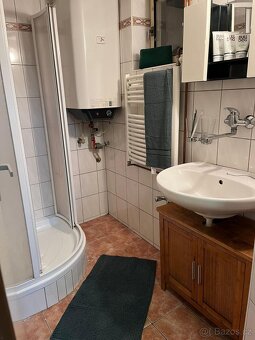 Domeček pod otáčivým hledištěm - 8