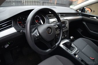 Volkswagen Passat b8 2.0 TDi CR,DKLIMA,VÝHŘEV,TEMP,1.MAJITEL - 8