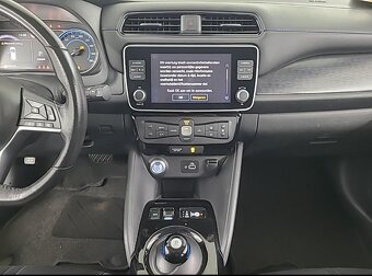 Nissan leaf 40kwh Acenta - 8