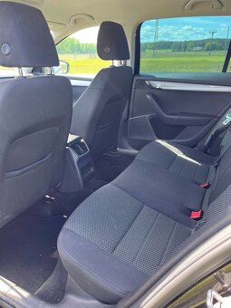 Škoda Octavia III 1.6 tdi 81 kw Greenline - 8