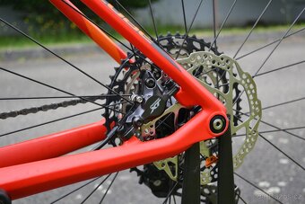 Cube Reaction Pro Carbon (L) - 8