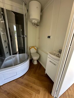 Modulární kontejner 3x8m - 8