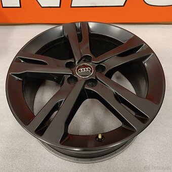 Originální alu kola na Audi A6, S6, 8Jx19'' , ET39 - 8