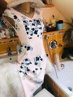 saty#hostnasvatbu# kvetinove# spolecenske#bodycon - 8