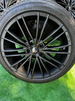 Alu kola 5x112 R18 Aluett zimní - 8