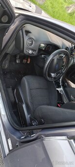 Ford Mondeo MK4))) 2012)) 2.0 tdi - 8