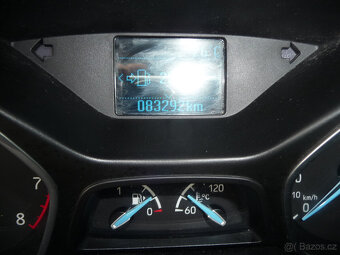Ford Focus 1.0i 92kw 1.majitel koup. v čr. naj.83 200km - 8