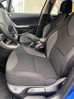 Peugeot 308 1,6 Benzín - 8