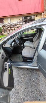PEUGEOT 307 SW 2.0 HDI - 8