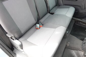 Opel Zafira 1.6i , 85 kW benzín, 2010 - 8