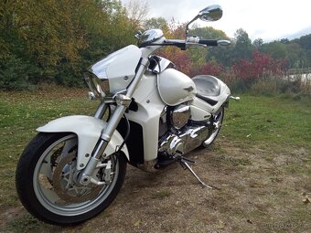 Suzuki Intruder M1800R - 8