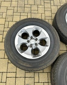 Kola Jeep Wrangler - 8