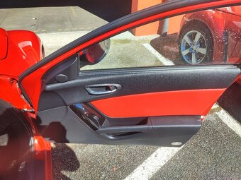 Mazda RX8 - 8