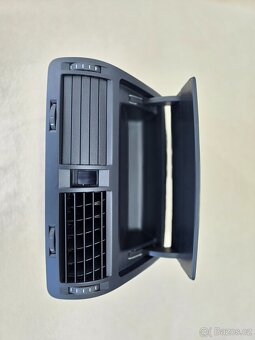 ZÁNOVNÍ ORIGINÁL středový kastlík Škoda Octavia II 1Z082095 - 8