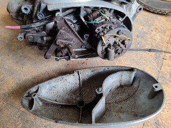 Motor Jawa 250/353 - 8