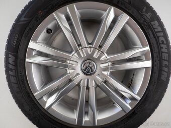 Volkswagen Golf - Originání 17" alu kola - Letní pneu - 8