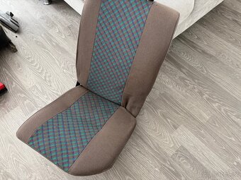 Interiér Favorit PRIMA Krásný stav - 8