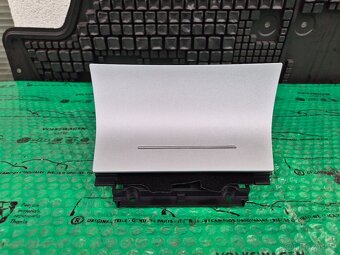 odkládací přihrádka Škoda Octavia 1Z1863077C2AU - 8