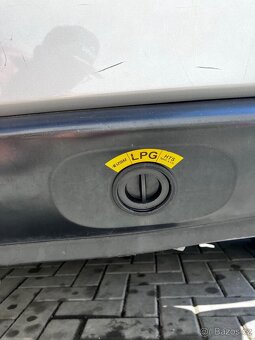 Hyundai Santa Fe - 8