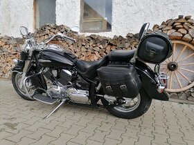 YAMAHA XVS 1100 DragStar Classic - 8