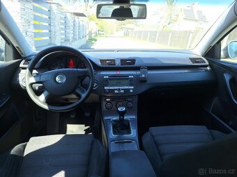 VW PASSAT 1.9 TDI VARIANT HIGHLINE 77kw/105ps - 8