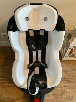 Britax Römer dualfix M i-Size - 8