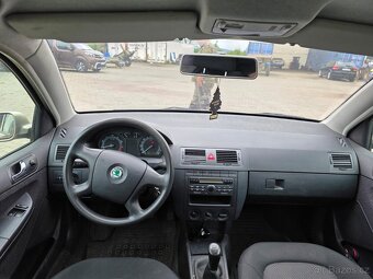 Skoda Fabia 2.0MPI - 8
