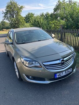 Opel Insignia - 8