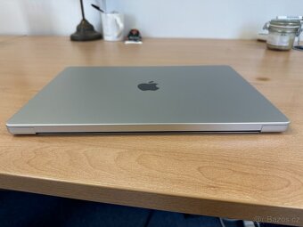 MacBook Pro 16" 2023, M2 Pro, 32GB/1TB - 8
