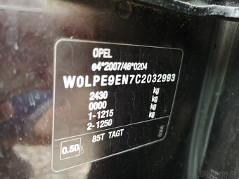Opel Zafira 2.0 CDTi 121 kW Xenon. 7.Míst - 8